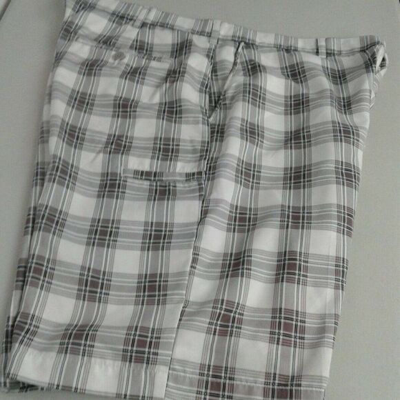 Savanne white& ‎ Tan Striped Casual Shorts sz - Picture 1 of 7